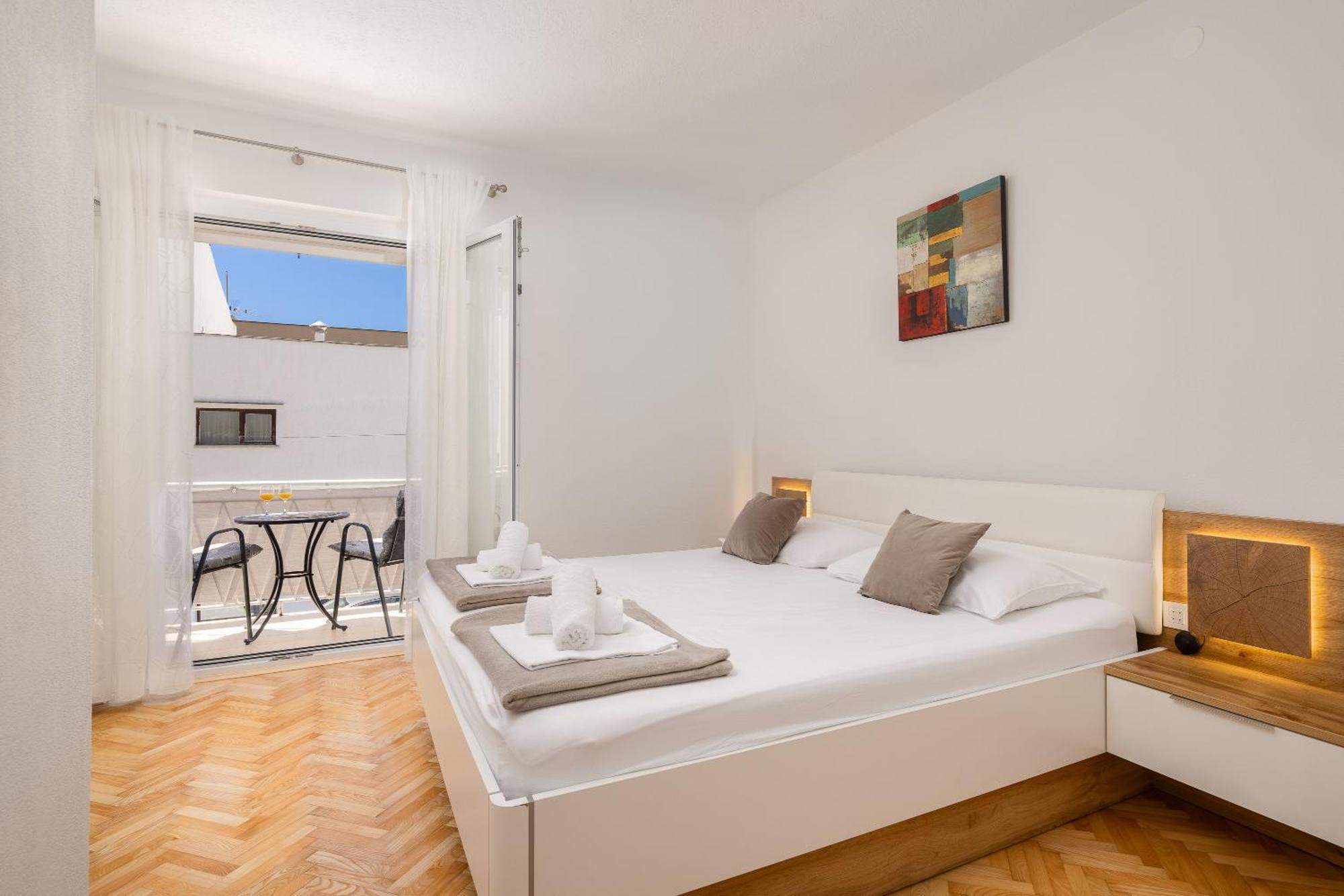 Apartments Paladin Makarska Exterior foto
